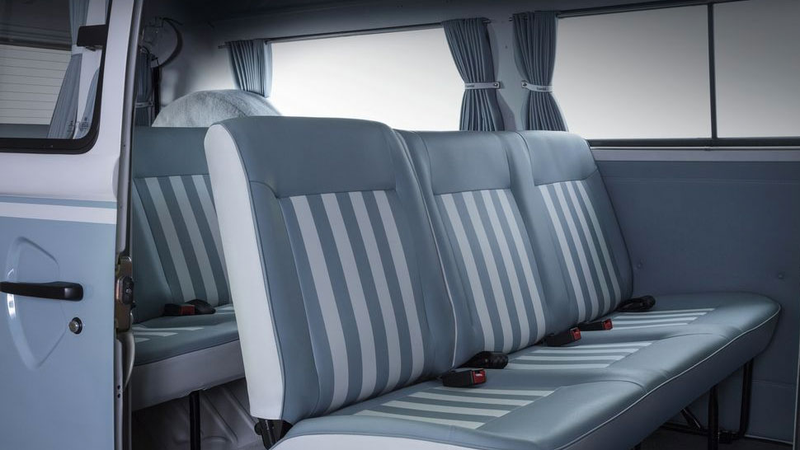 Illustration for article titled Old-School VW Microbus Will Finally End Production This Year
